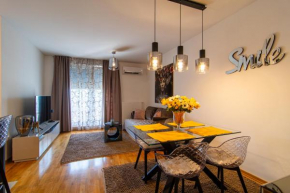 Flexible SelfCheckIns 74 - Zagreb - Garage - Loggia - New